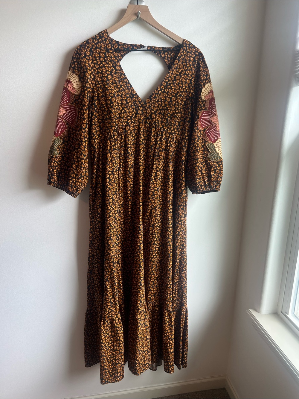 Farm Rio embroidered maxi dress - Picture 5 of 9